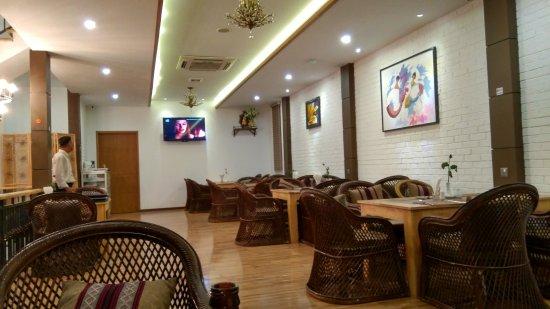 Loaf And Rice Bar And Restaurant